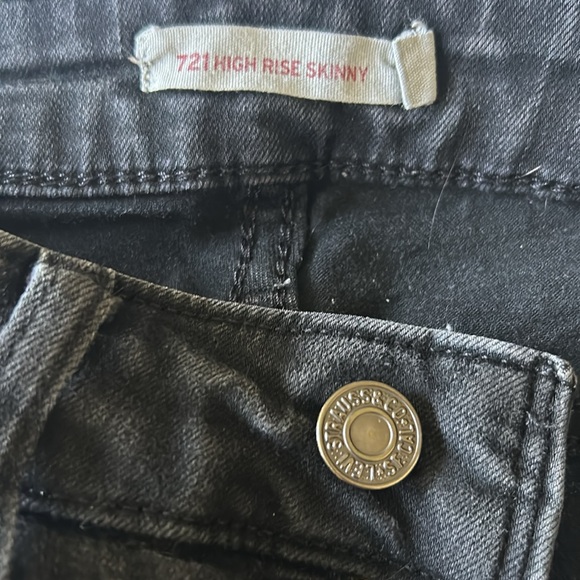 Levi’s Black Jeans - Picture 4 of 5